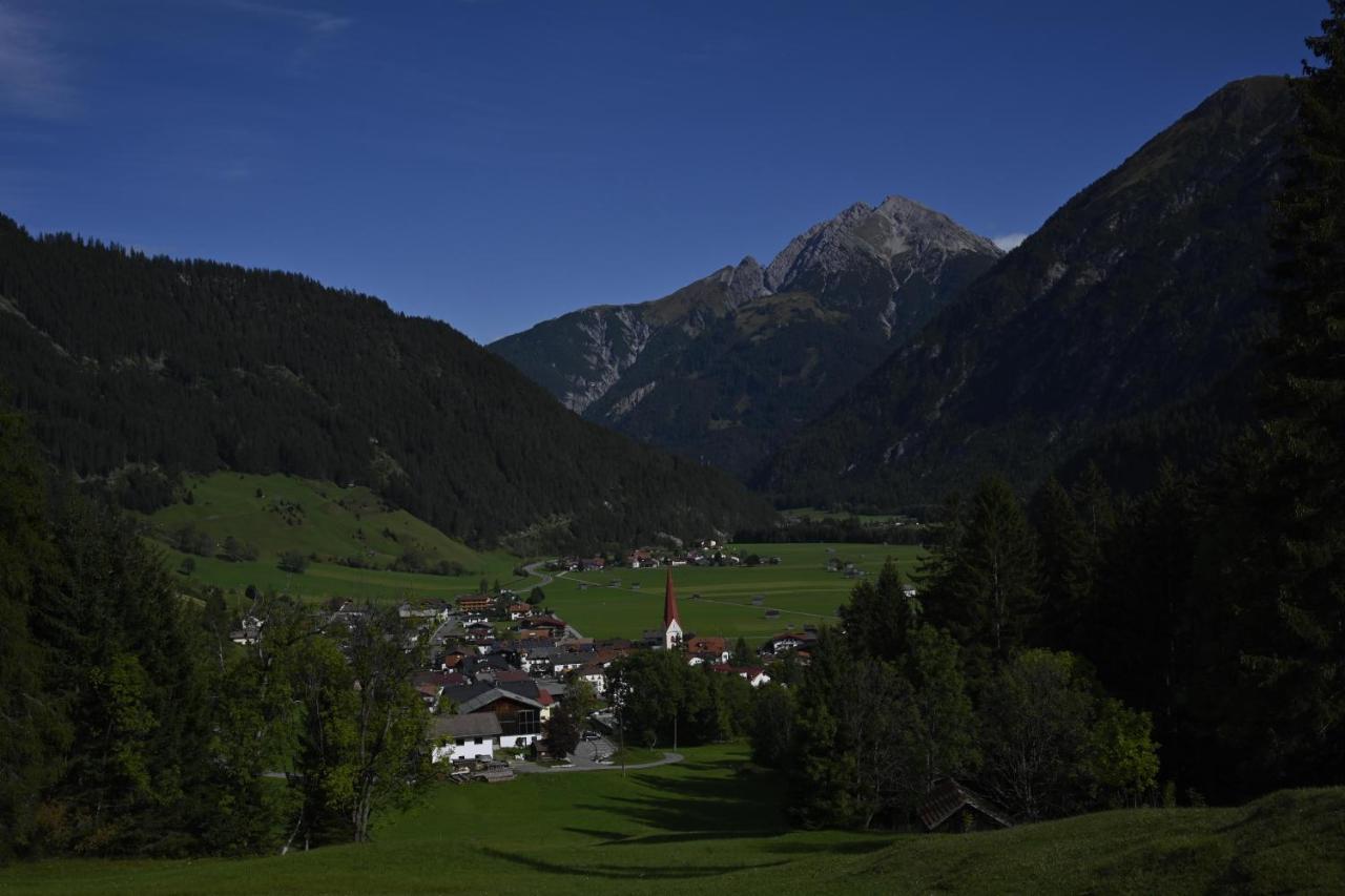 Lechtal-Pur-Aparts Apartment Holzgau Exterior photo